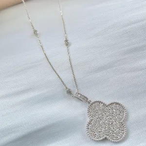 Four-Leaf Clover Diamond Pendant