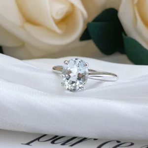 Oval Aquamarine Ring