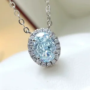 Oval Aquamarine Pendant Necklace