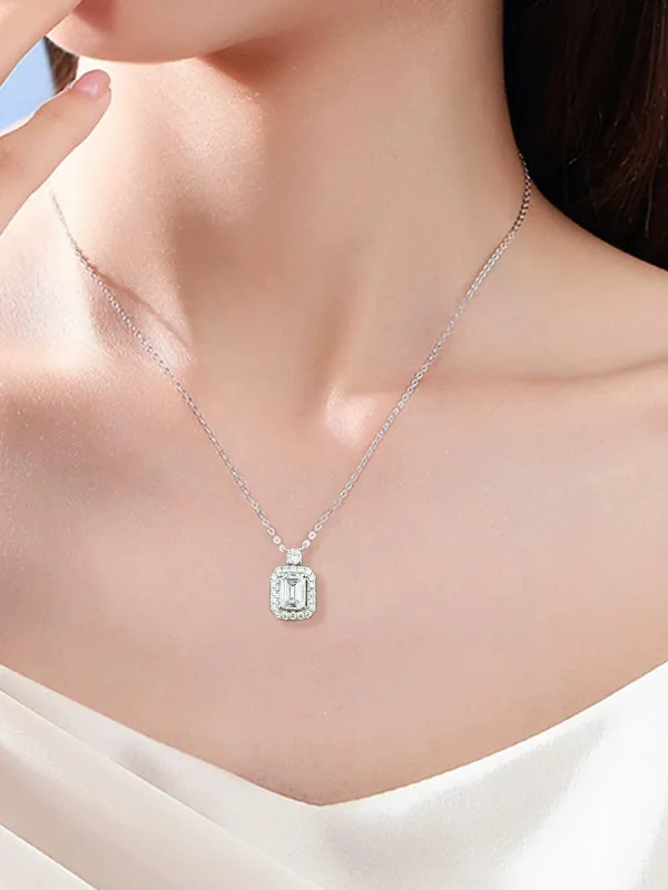 Aquamarine Halo Pendant Necklace - 图片 4